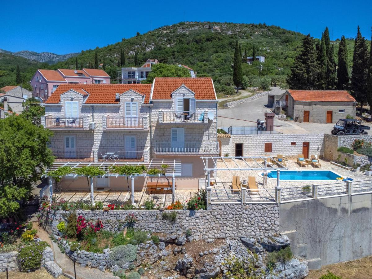 Apartments Bralovic Орашац Экстерьер фото